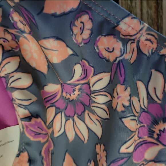 "Hot water " Woman's bikini Bottoms Size: medium Multicolored NWT - Picture 6 of 7